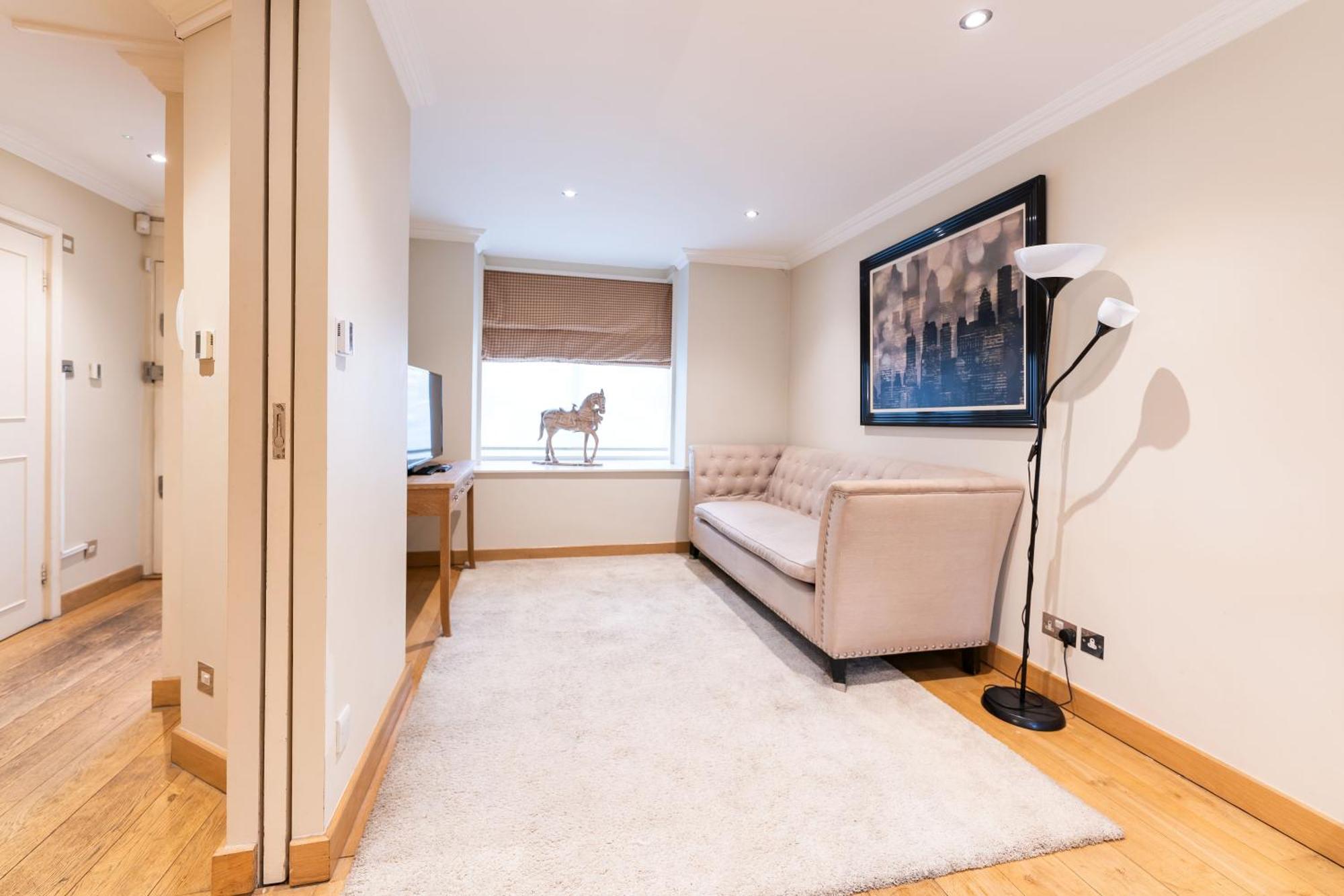 Luxury 6 Bedroom House In Southwick Street London Eksteriør bilde