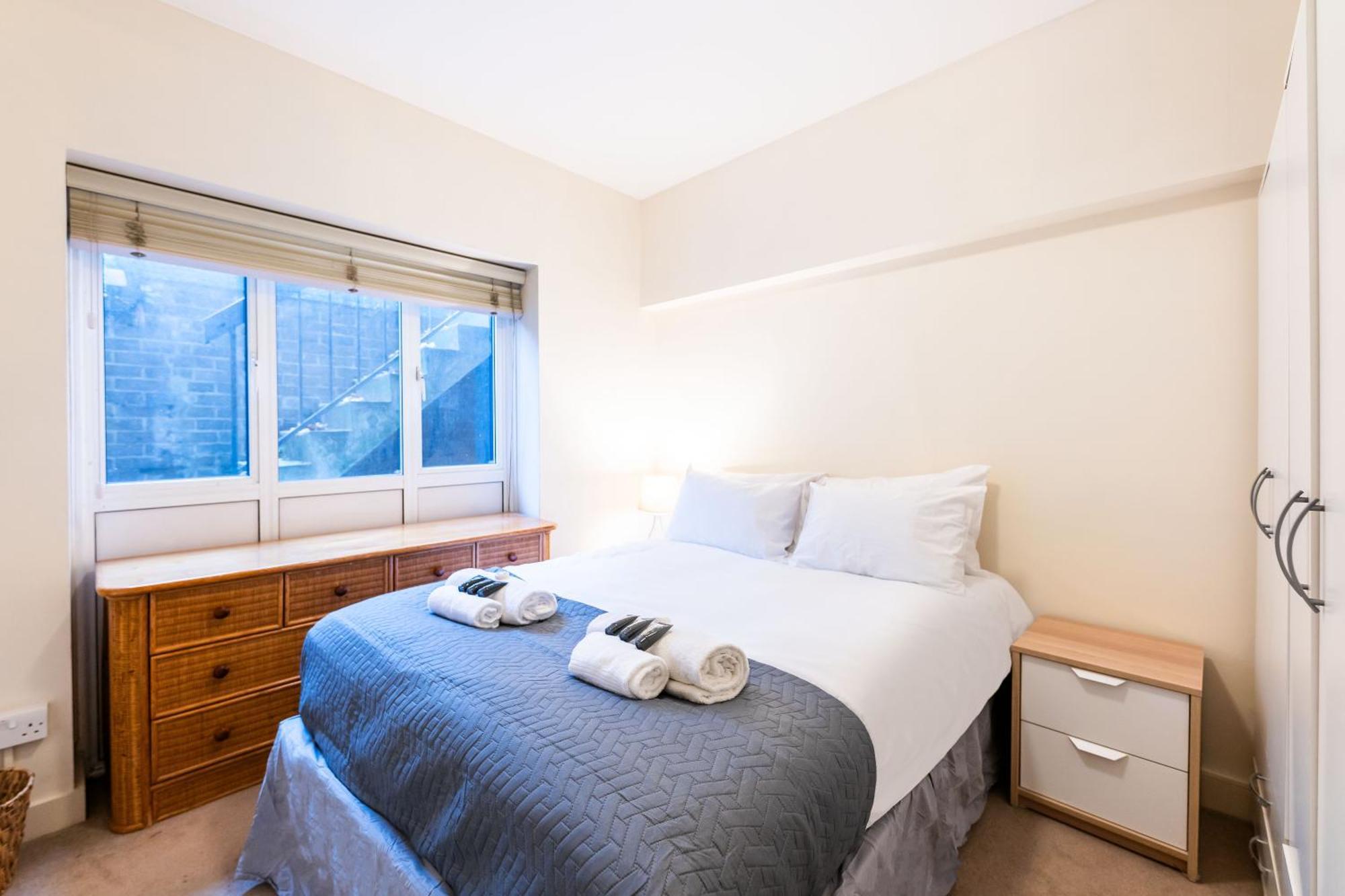 Luxury 6 Bedroom House In Southwick Street London Eksteriør bilde