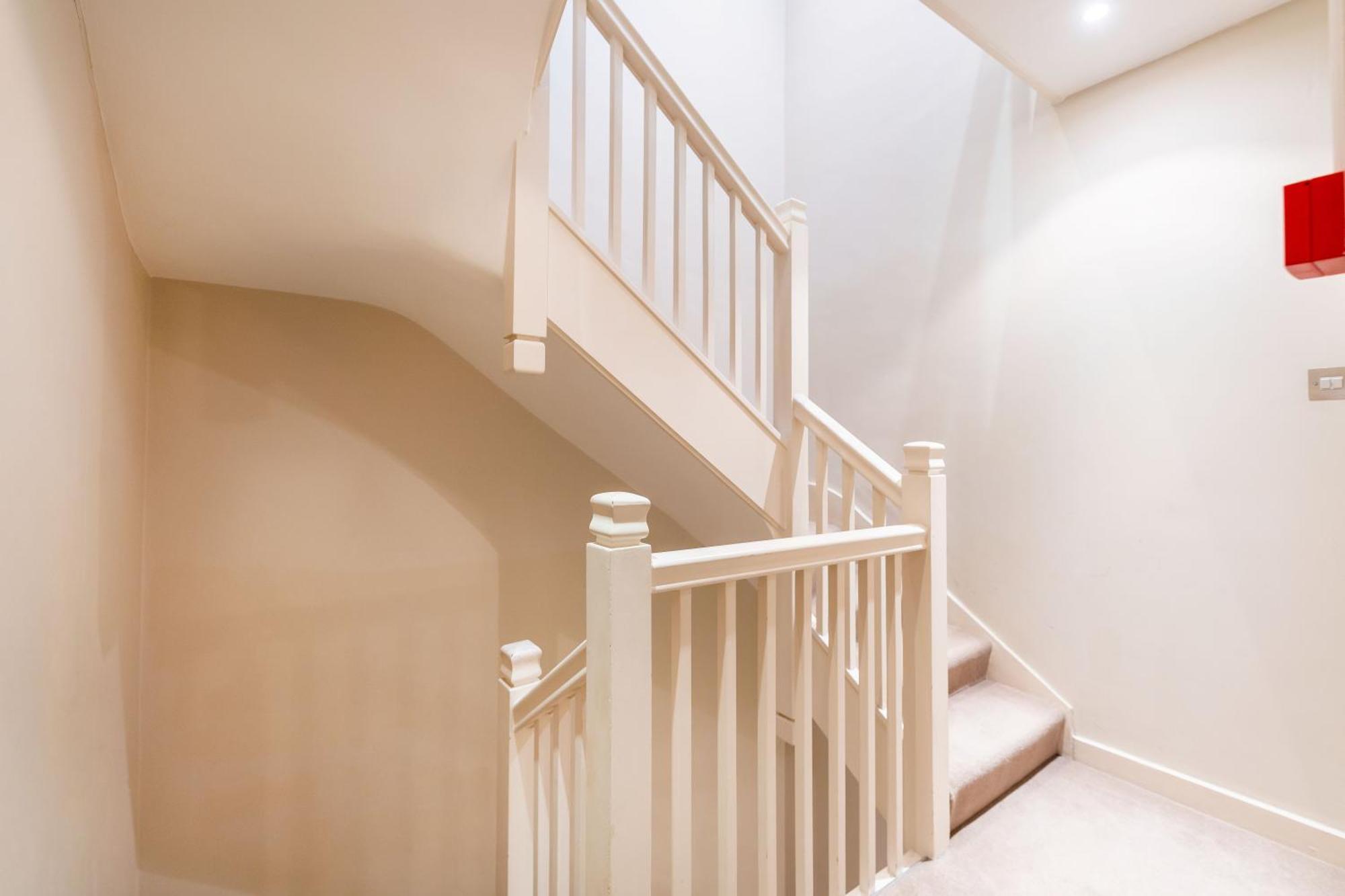 Luxury 6 Bedroom House In Southwick Street London Eksteriør bilde