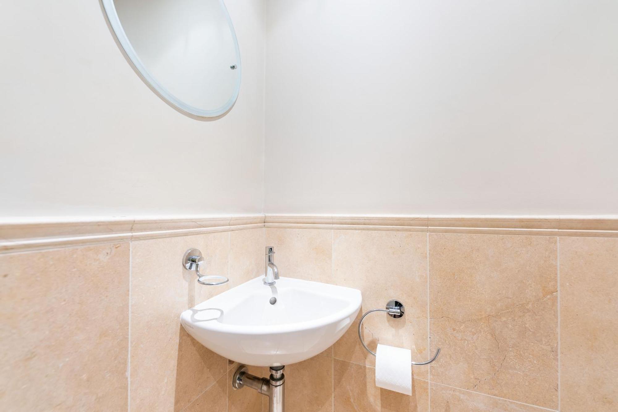 Luxury 6 Bedroom House In Southwick Street London Eksteriør bilde